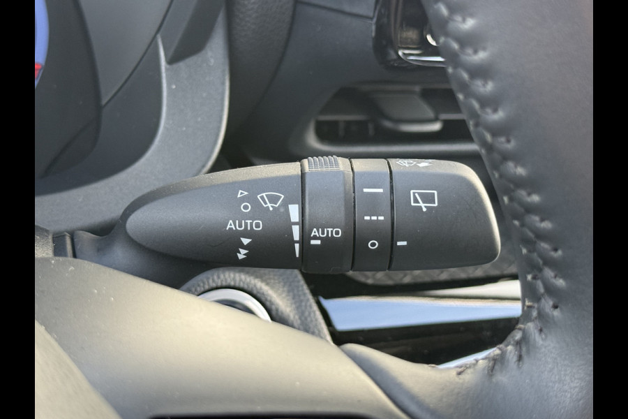 Toyota Yaris Cross 1.5 Hybrid Team D | CarPlay | ACC | Camera | Keyless