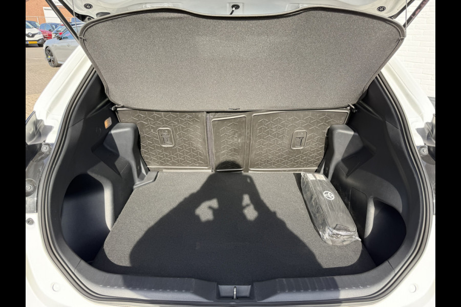 Toyota Yaris Cross 1.5 Hybrid Team D | CarPlay | ACC | Camera | Keyless