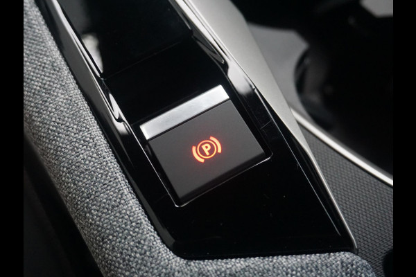 Peugeot 5008 1.2 Hybrid 145 Allure 7p Winterpakket