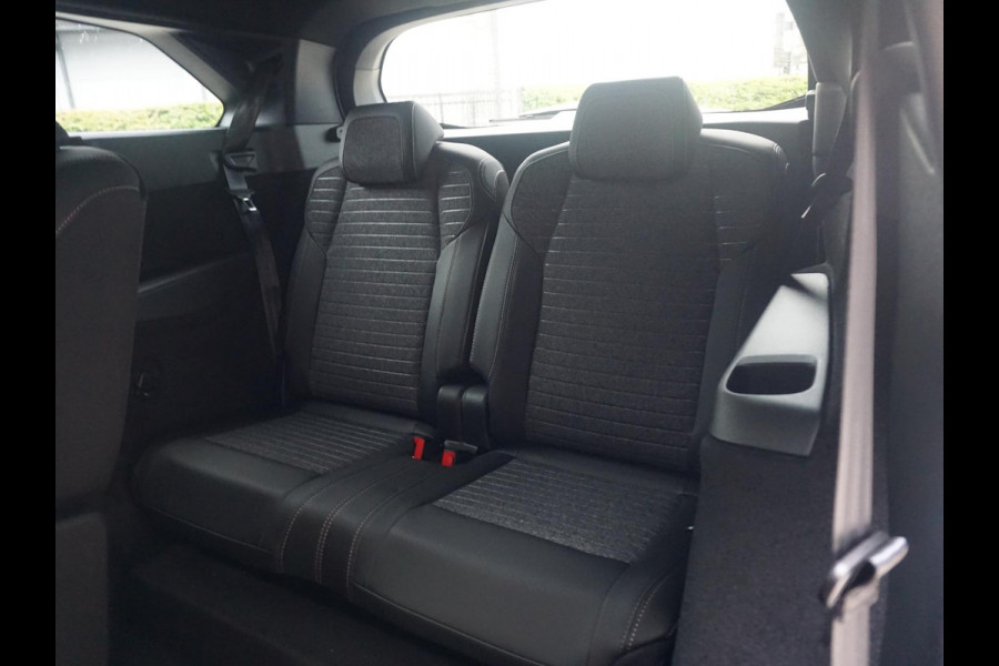 Peugeot 5008 1.2 Hybrid 145 Allure 7p Winterpakket