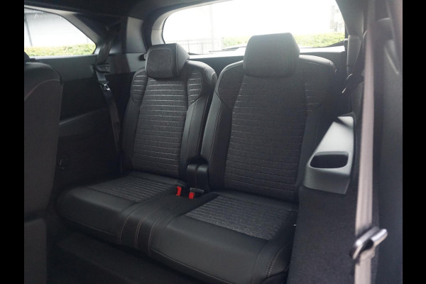 Peugeot 5008 1.2 Hybrid 145 Allure 7p Winterpakket