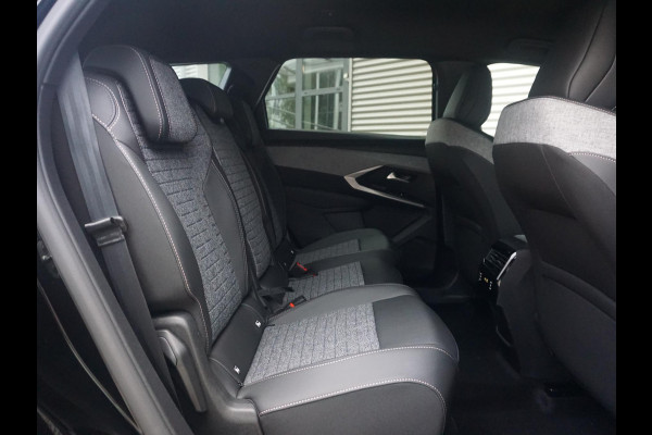 Peugeot 5008 1.2 Hybrid 145 Allure 7p Winterpakket