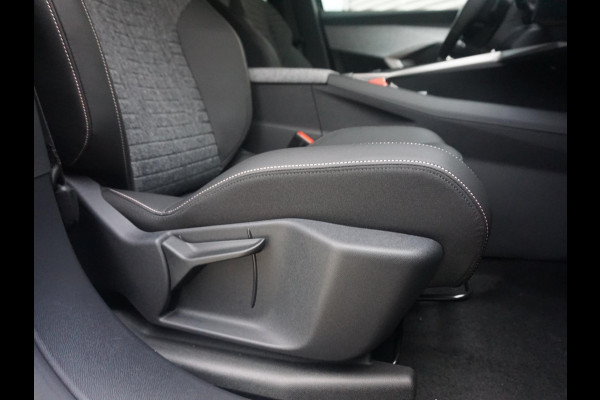 Peugeot 5008 1.2 Hybrid 145 Allure 7p Winterpakket