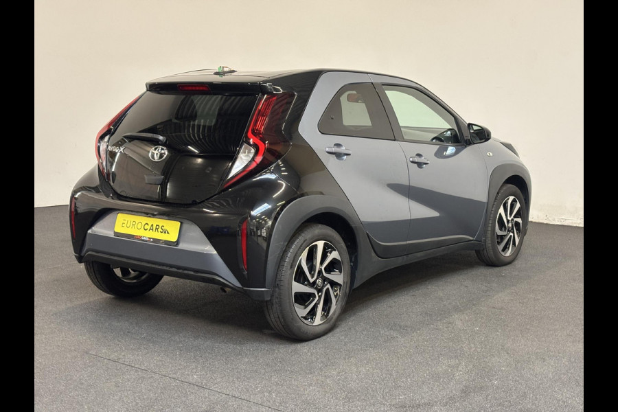 Toyota Aygo X 1.0 VVT-i Automaat Pulse Navigatie Apple Carplay/Android Auto Camera Climate Control Adaptive Cruise Control Two Tone