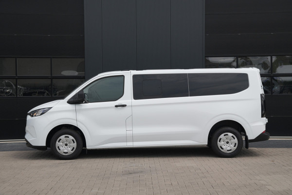 Ford Transit Custom 340 2.5 PHEV L2H1 Kombi Trend 9 zits - Navigatie - Privacy glass - Camera - Carplay - Cruise - Rijklaar