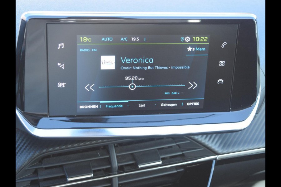 Peugeot e-2008 EV Active 50 kWh | CLIMATE CONTROL | PARKEERSENSOREN MET CAMRERA | CRUISE CONTROL |