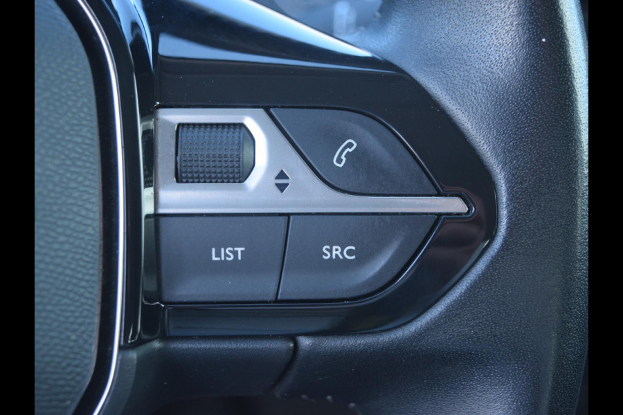 Peugeot e-2008 EV Active 50 kWh | CLIMATE CONTROL | PARKEERSENSOREN MET CAMRERA | CRUISE CONTROL |