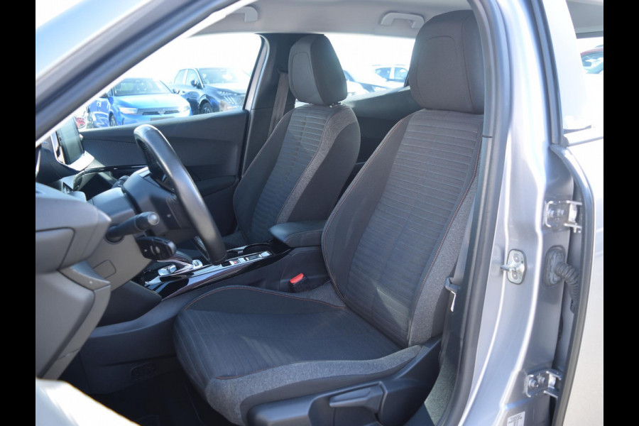 Peugeot e-2008 EV Active 50 kWh | CLIMATE CONTROL | PARKEERSENSOREN MET CAMRERA | CRUISE CONTROL |