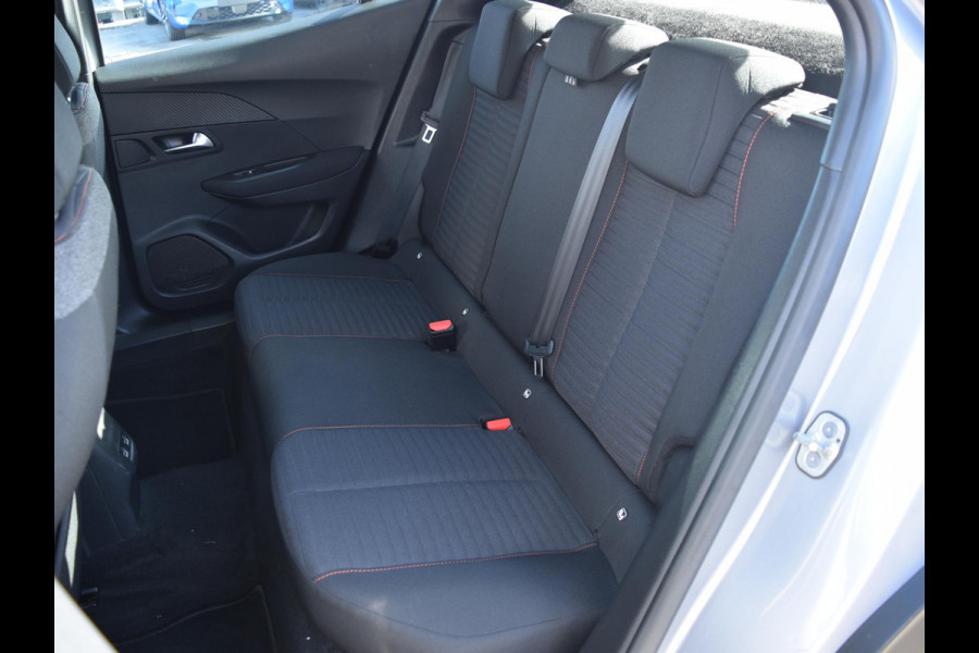 Peugeot e-2008 EV Active 50 kWh | CLIMATE CONTROL | PARKEERSENSOREN MET CAMRERA | CRUISE CONTROL |
