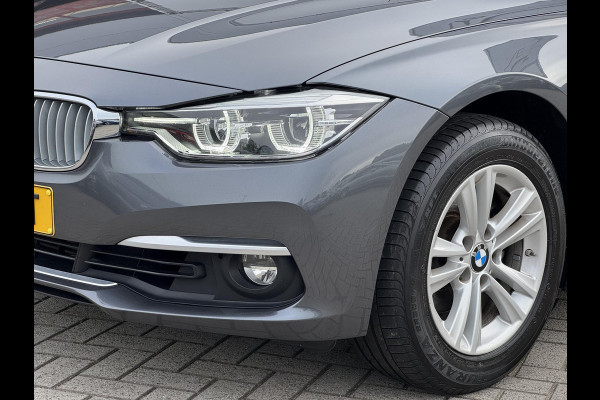 BMW 3 Serie Touring 318i Edition Luxury Line Purity Executive NL-AUTO | LEDER | STOELVERWARMING | NAVI
