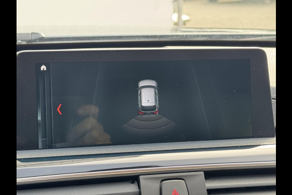 BMW 3 Serie Touring 318i Edition Luxury Line Purity Executive NL-AUTO | LEDER | STOELVERWARMING | NAVI