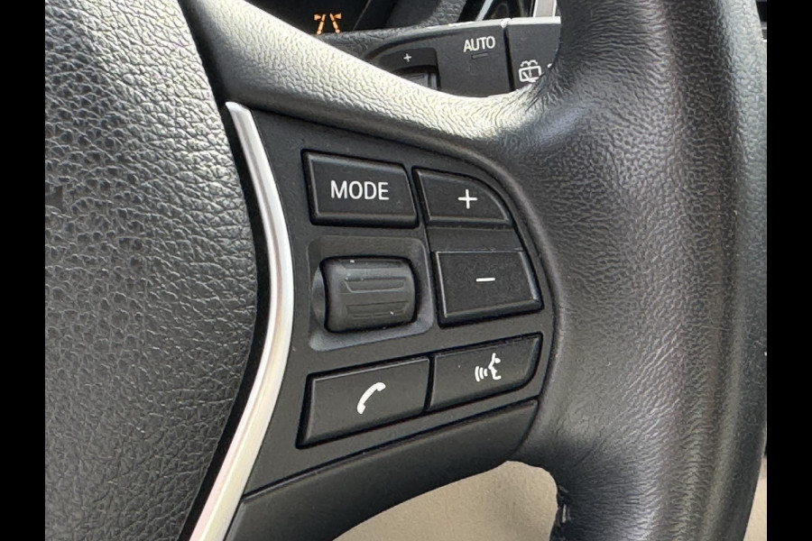 BMW 3 Serie Touring 318i Edition Luxury Line Purity Executive NL-AUTO | LEDER | STOELVERWARMING | NAVI