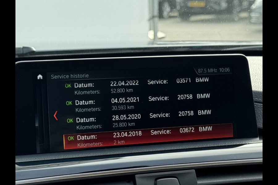 BMW 3 Serie Touring 318i Edition Luxury Line Purity Executive NL-AUTO | LEDER | STOELVERWARMING | NAVI