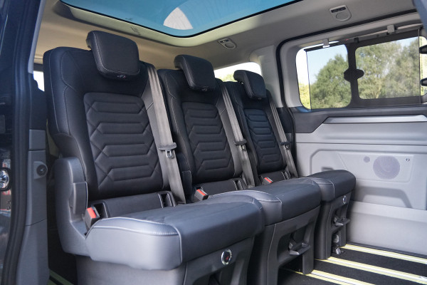 Ford Tourneo Custom 340 2.5 PHEV L2H1 Titanium X 232pk | ACC | Pano | B&O | Elek. schuifdeuren | 360 camera | Elek-Trekhaak | Prijs excl. BTW