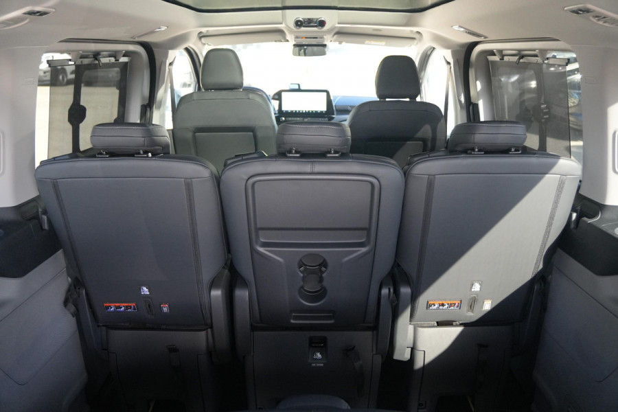 Ford Tourneo Custom 340 2.5 PHEV L2H1 Titanium X 232pk | ACC | Pano | B&O | Elek. schuifdeuren | 360 camera | Elek-Trekhaak | Prijs excl. BTW