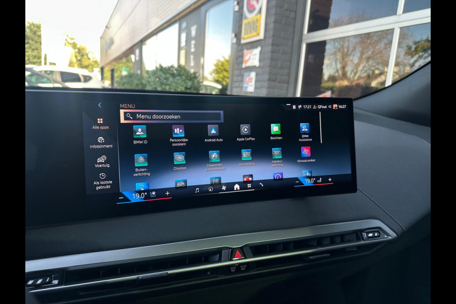 BMW iX xDrive40 Executive, BTW, Pano, Head-Up, Luchtvering, IAS, NAP