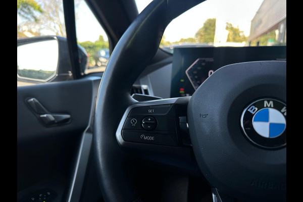 BMW iX xDrive40 Executive, BTW, Pano, Head-Up, Luchtvering, IAS, NAP