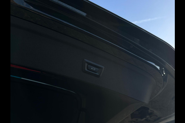 BMW iX xDrive40 Executive, BTW, Pano, Head-Up, Luchtvering, IAS, NAP