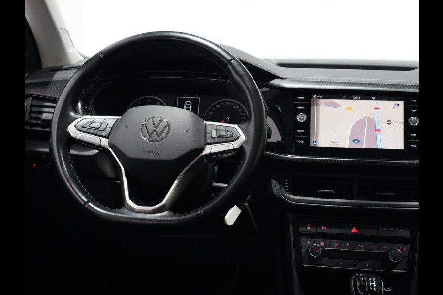 Volkswagen T-Cross 1.0 TSI 110pk Life Business | Trekhaak | Navigatie | ACC | Camera