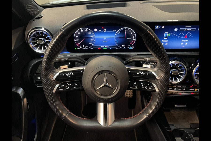 Mercedes-Benz A-Klasse 250 e AMG Line 18"/SOH 93%/Panoramadak/Head-up/Memory l+r/Stoel + stuurverwarming/Matrix LED/360 camera/Keyless/Dodehoek/Apple Carplay & Android Auto