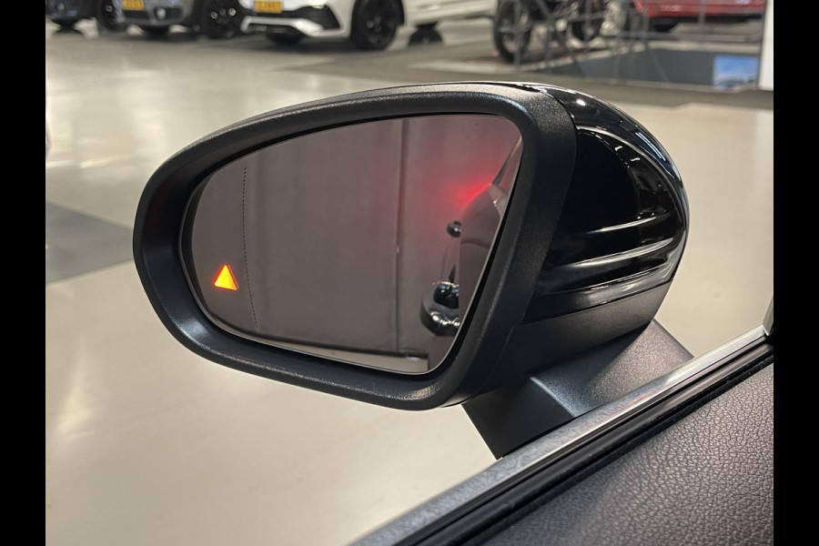 Mercedes-Benz A-Klasse 250 e AMG Line 18"/SOH 93%/Panoramadak/Head-up/Memory l+r/Stoel + stuurverwarming/Matrix LED/360 camera/Keyless/Dodehoek/Apple Carplay & Android Auto
