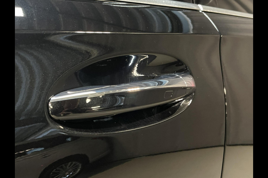 Mercedes-Benz A-Klasse 250 e AMG Line 18"/SOH 93%/Panoramadak/Head-up/Memory l+r/Stoel + stuurverwarming/Matrix LED/360 camera/Keyless/Dodehoek/Apple Carplay & Android Auto