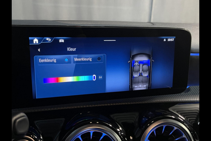 Mercedes-Benz A-Klasse 250 e AMG Line 18"/SOH 93%/Panoramadak/Head-up/Memory l+r/Stoel + stuurverwarming/Matrix LED/360 camera/Keyless/Dodehoek/Apple Carplay & Android Auto