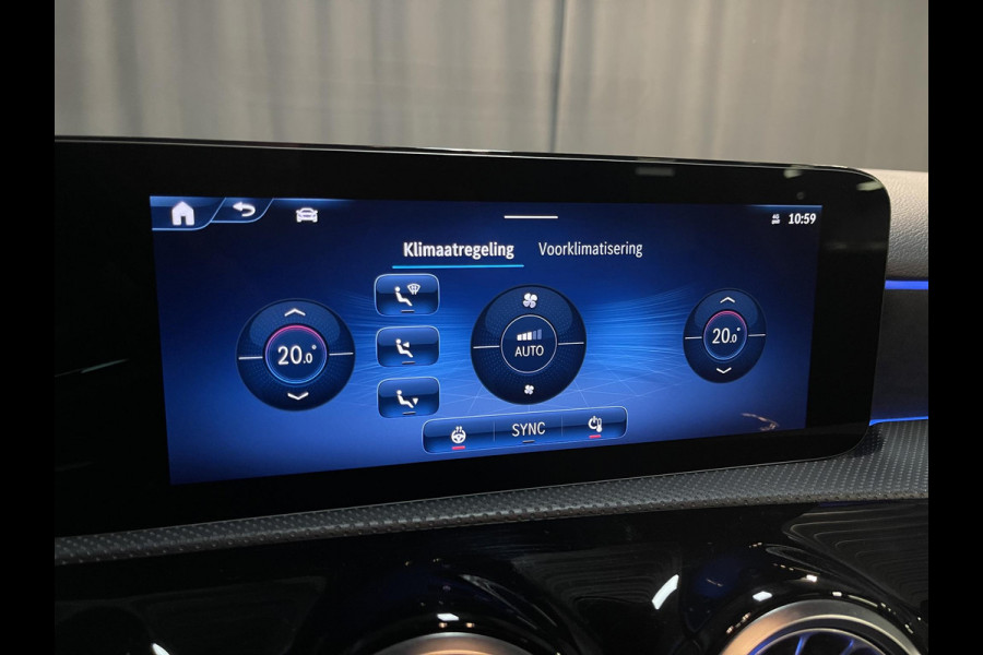 Mercedes-Benz A-Klasse 250 e AMG Line 18"/SOH 93%/Panoramadak/Head-up/Memory l+r/Stoel + stuurverwarming/Matrix LED/360 camera/Keyless/Dodehoek/Apple Carplay & Android Auto