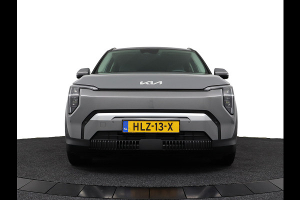 Kia EV3 Plus 81.4 kWh - Stoel/stuurwiel verwarming - Adaptieve Cruisecontrole - LED lampen - Fabrieksgarantie tot 04-2032