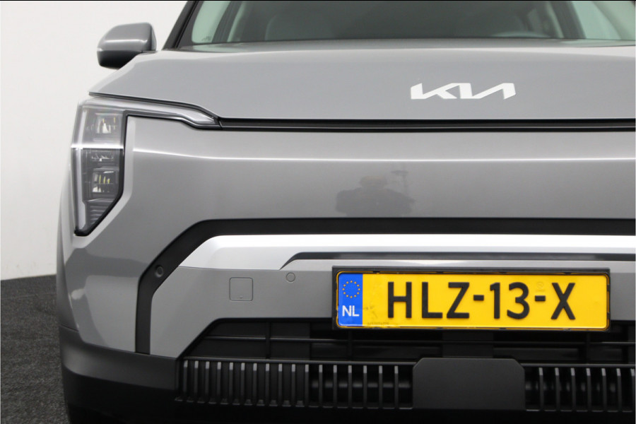 Kia EV3 Plus 81.4 kWh - Stoel/stuurwiel verwarming - Adaptieve Cruisecontrole - LED lampen - Fabrieksgarantie tot 04-2032