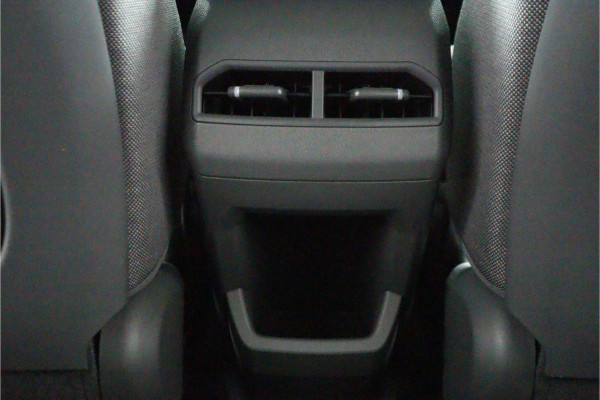 Kia EV3 Plus 81.4 kWh - Stoel/stuurwiel verwarming - Adaptieve Cruisecontrole - LED lampen - Fabrieksgarantie tot 04-2032