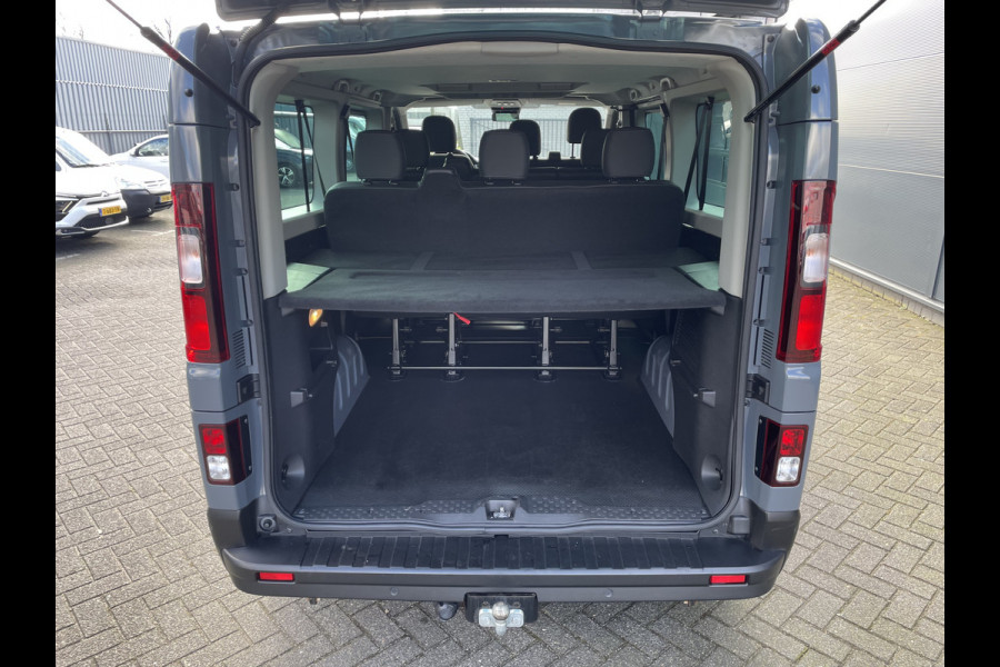 Renault Trafic 150pk L2H1 Grand Luxury (Trekhaak - Camera - LED - 9 pers - Navigatie - Apple Carplay - Keyless Entry - Airco - Parkeersensoren