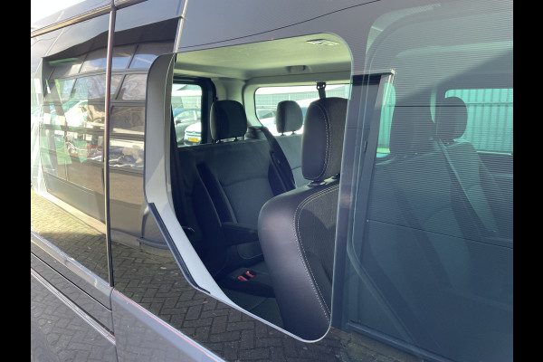 Renault Trafic 150pk L2H1 Grand Luxury (Trekhaak - Camera - LED - 9 pers - Navigatie - Apple Carplay - Keyless Entry - Airco - Parkeersensoren