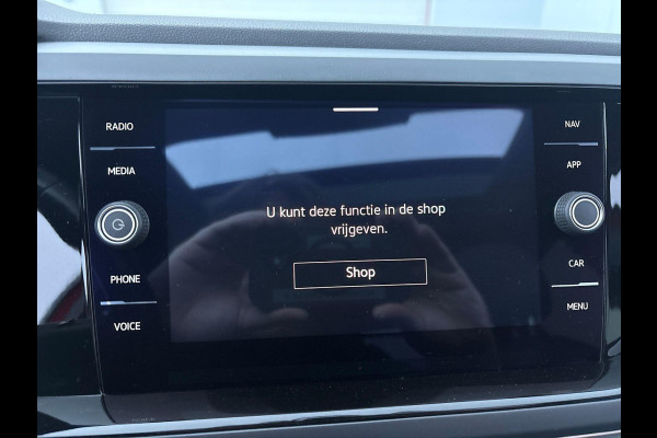 Volkswagen Taigo 1.5 TSI R-Line 150PK DSG | Navigatie via app | Panorama dak | Zwart optiek | Matrix koplampen |