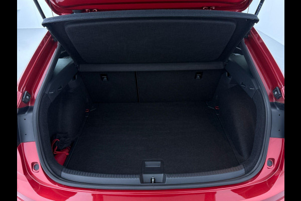 Volkswagen Taigo 1.5 TSI R-Line 150PK DSG | Navigatie via app | Panorama dak | Zwart optiek | Matrix koplampen |