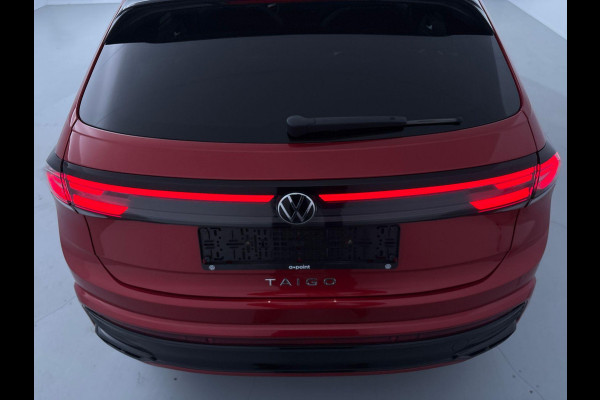 Volkswagen Taigo 1.5 TSI R-Line 150PK DSG | Navigatie via app | Panorama dak | Zwart optiek | Matrix koplampen |