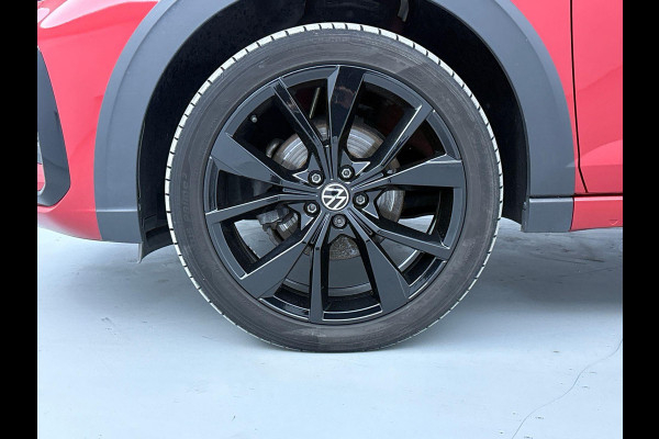 Volkswagen Taigo 1.5 TSI R-Line 150PK DSG | Navigatie via app | Panorama dak | Zwart optiek | Matrix koplampen |