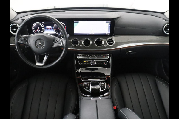 Mercedes-Benz E-Klasse 200 Premium Plus | Burmester Sound | Pano.Dak | Memory | 360 Camera | Stoelverwarming | Keyless Entry | Sfeerverlichting