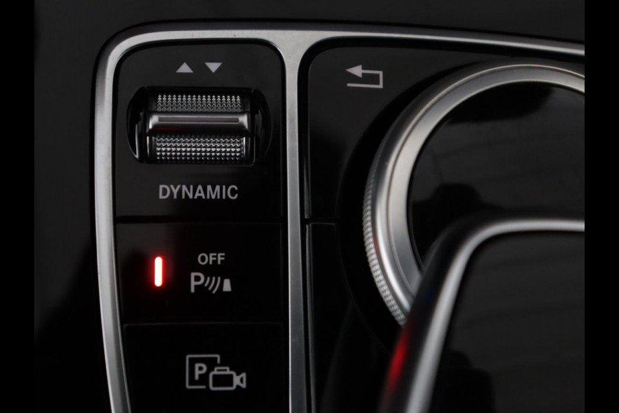Mercedes-Benz E-Klasse 200 Premium Plus | Burmester Sound | Pano.Dak | Memory | 360 Camera | Stoelverwarming | Keyless Entry | Sfeerverlichting