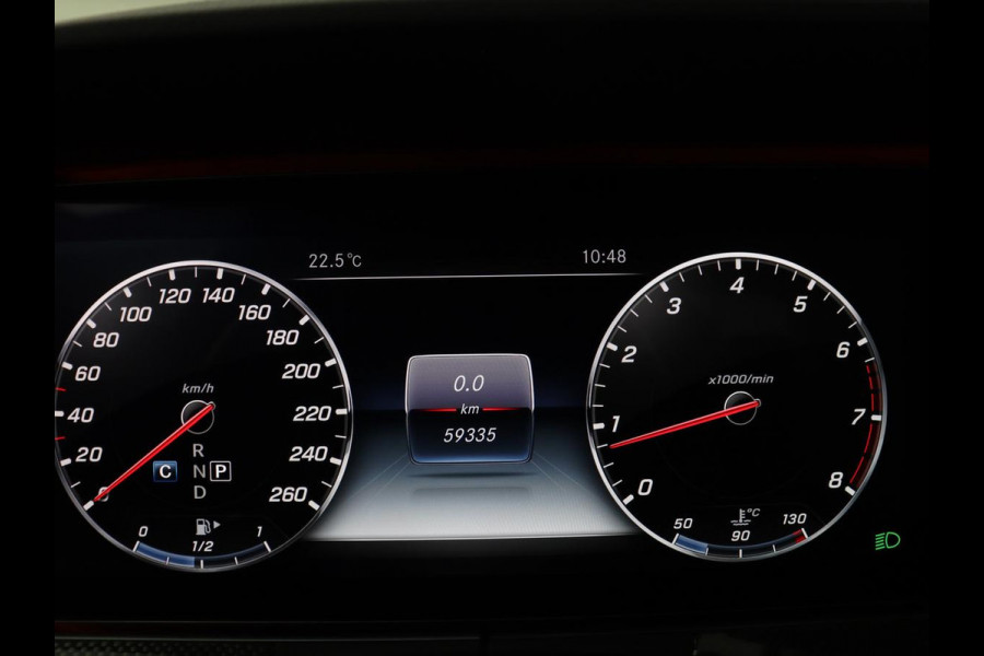 Mercedes-Benz E-Klasse 200 Premium Plus | Burmester Sound | Pano.Dak | Memory | 360 Camera | Stoelverwarming | Keyless Entry | Sfeerverlichting