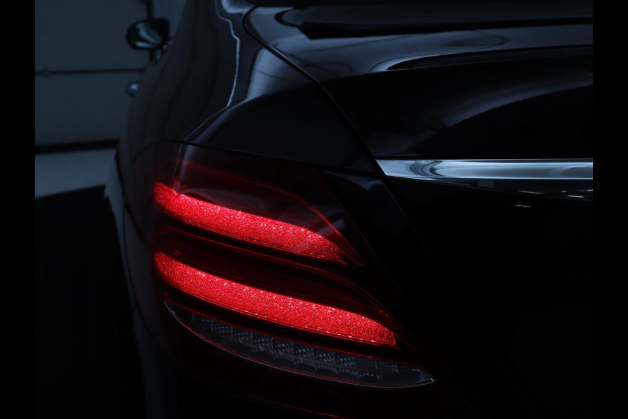 Mercedes-Benz E-Klasse 200 Premium Plus | Burmester Sound | Pano.Dak | Memory | 360 Camera | Stoelverwarming | Keyless Entry | Sfeerverlichting