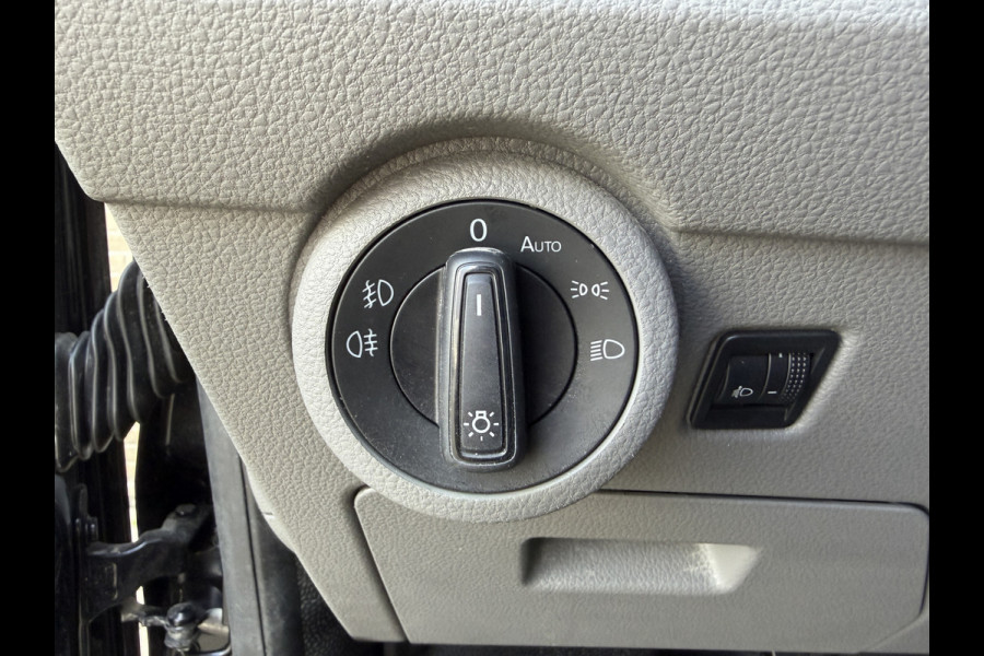Volkswagen Transporter 2.0 TDI Euro 6 L2H1 28 CarPlay/Cruise Control/leer