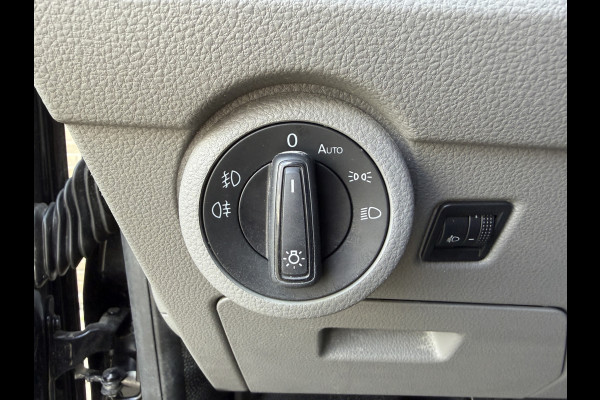 Volkswagen Transporter 2.0 TDI Euro 6 L2H1 28 CarPlay/Cruise Control/leer