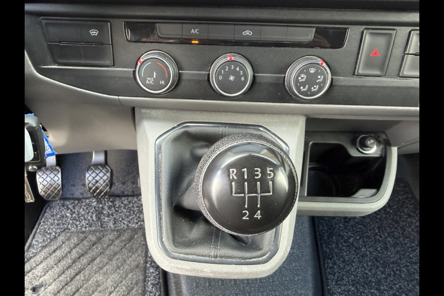 Volkswagen Transporter 2.0 TDI Euro 6 L2H1 28 CarPlay/Cruise Control/leer