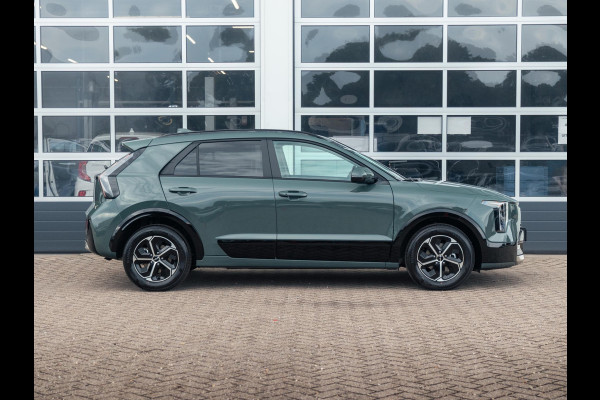 Kia Niro 1.6 GDi Hybrid DynamicLine | Actieprijs* | Navi. | Clima. | Achteruitrijcamera | Adapt. Cruise. | Parkeersensoren | Dakrails | Bekleding In Stof/Lederlook Combinatie