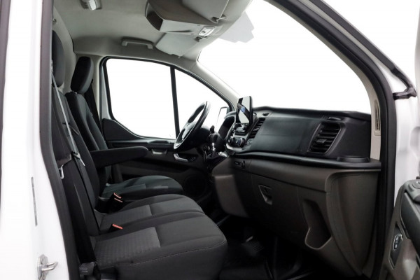 Ford Transit Custom 320 2.0 TDCI 130pk L2H1 Trend Airco/Navi/Camera 10-2020