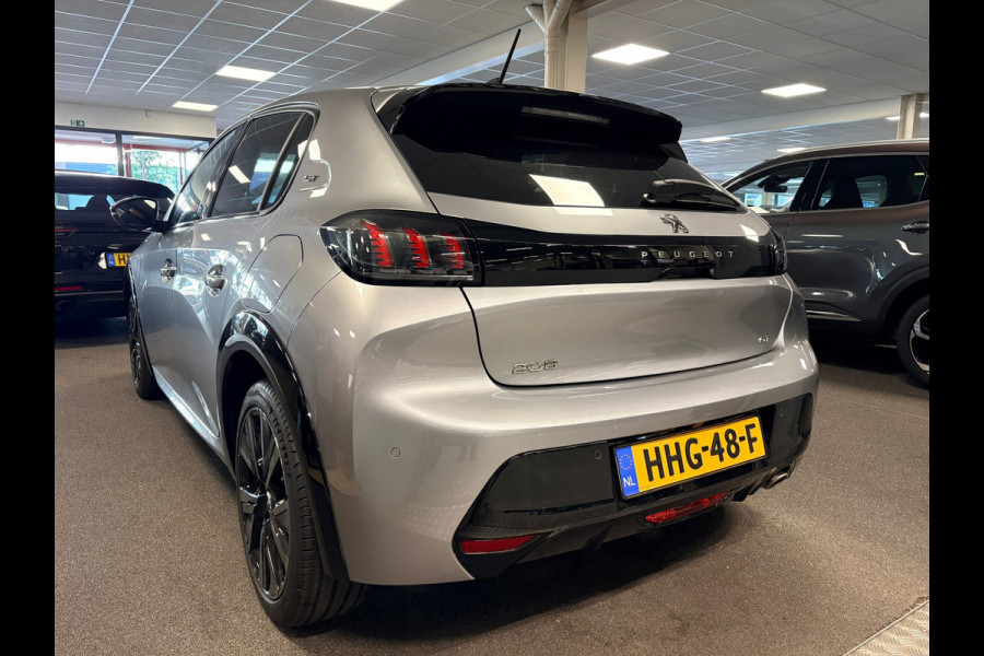 Peugeot 208 1.2 GT 101pk / Camera / PDC / Full Led / Cruise control / 17inch