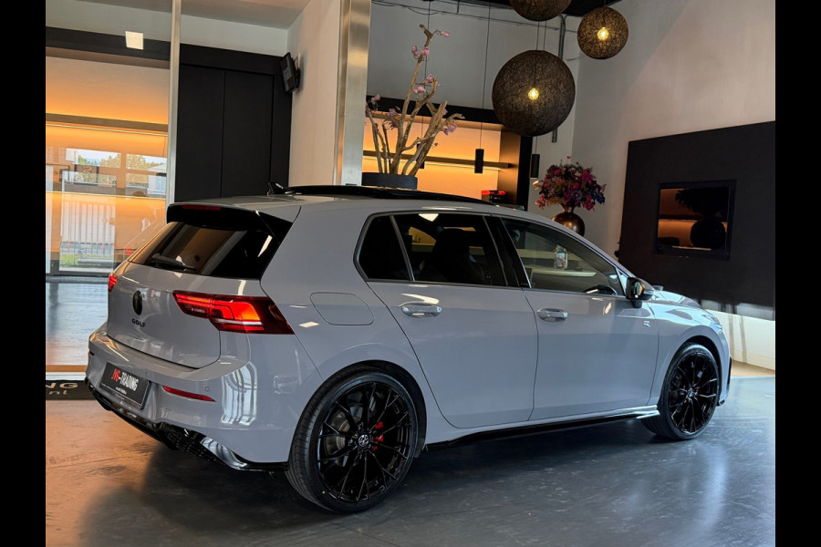 Volkswagen Golf 8.5 1.5 eTSI R-Line Facelift Panorama Camera Nardo