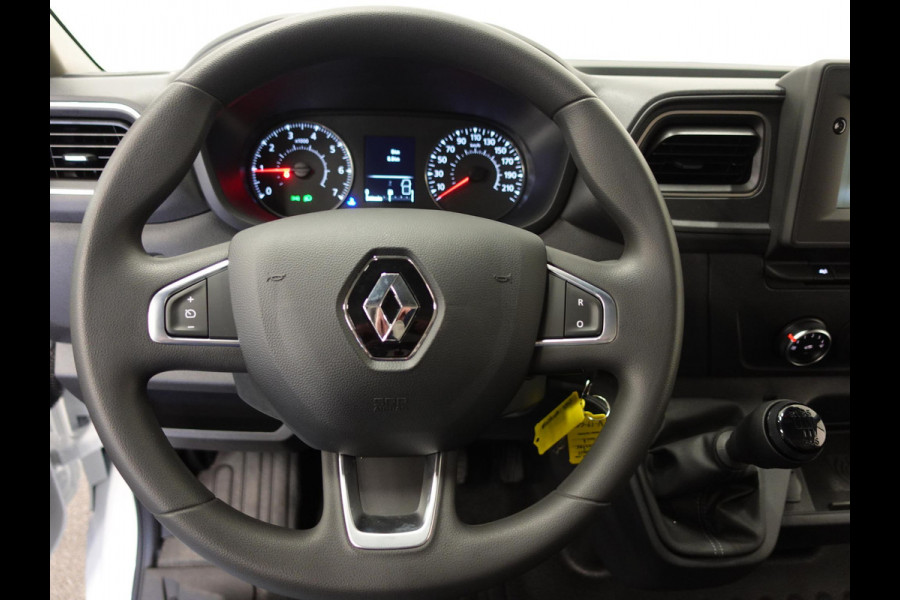 Renault Master T33 2.3 dCi 135PK L2H2 BPM VRIJ! Airco Cruise control Parkeersensoren Navigatie Trekhaak