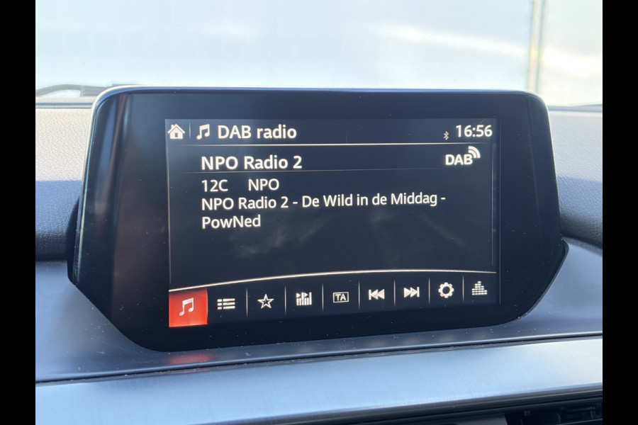 Mazda 6 2.0 SkyActiv-G 165 Skylease+ Trekhaak Cruise Carplay Stoelverwarming Navi Blis
